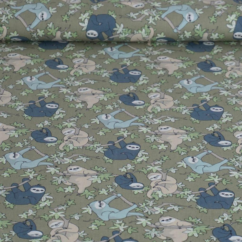 Baumwollstoff Motivdruck Faultiere olivgrün – Bio